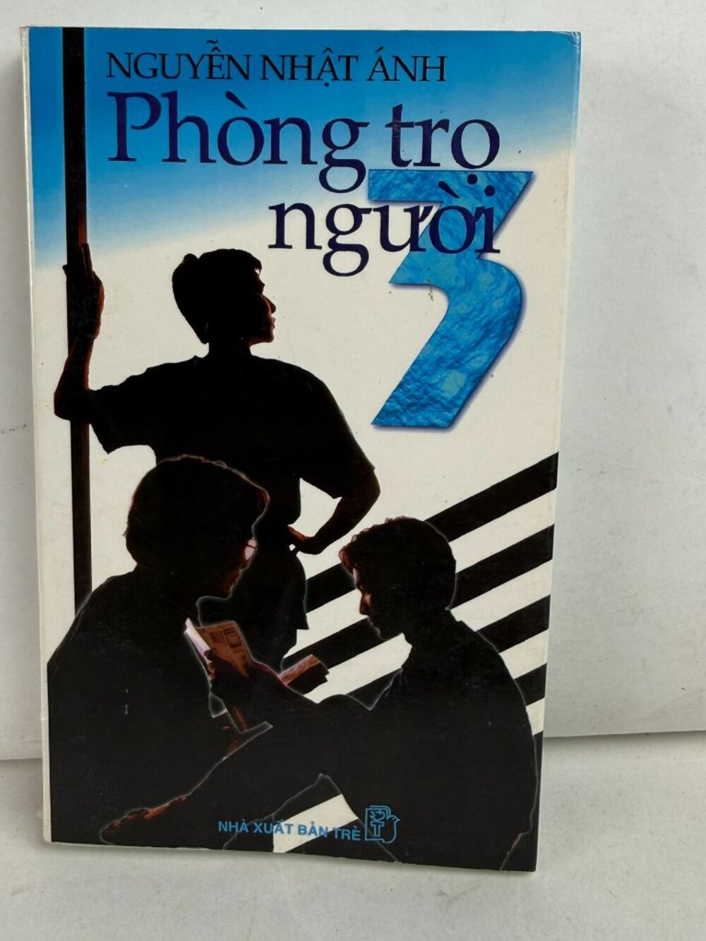 Vintage Vietnamese Book: Phong Tro 3 Nguoi - Nguyen Nhat Anh (NXB Tre 1997)